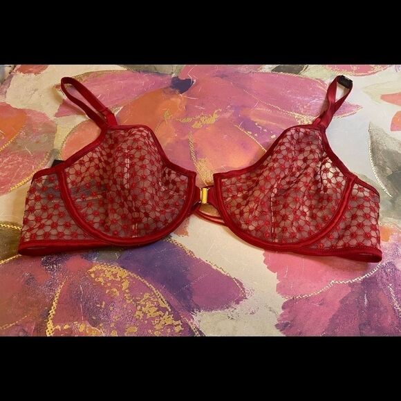 🥀Victoria’s Secret Unlined Demi front close Bra - Picture 7 of 9